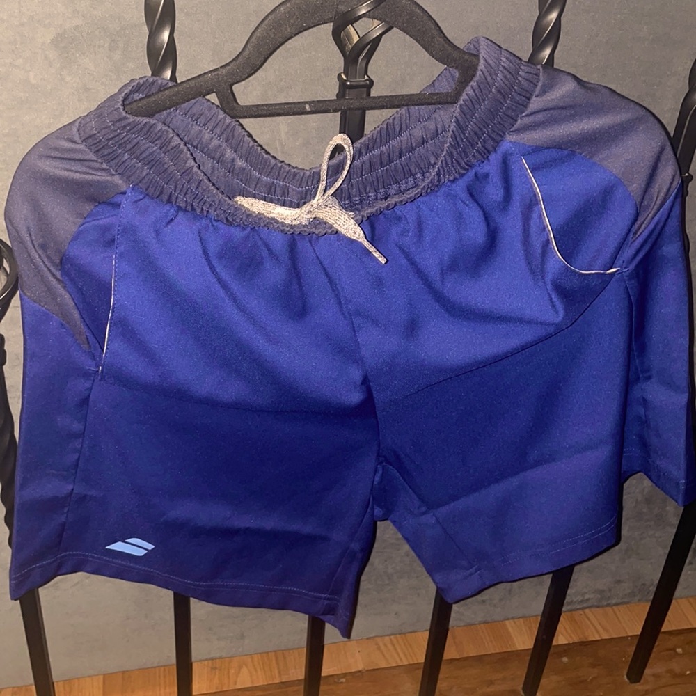 Babolat Men's Play Tennis Short.  New no tags